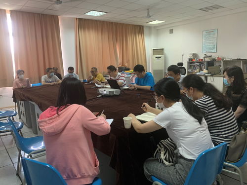 学院大数据技术交流研讨会成功举行，推动技术交流与创新